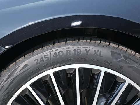 2025�� CLE 300 4MATIC �����ͽ��ܳ�