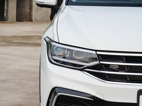 2025�� ���ڿ� 330TSI �Զ�����R-Line��ҫ��
