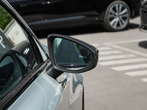 2026�� Sportback 35TFSI �ɳ�������