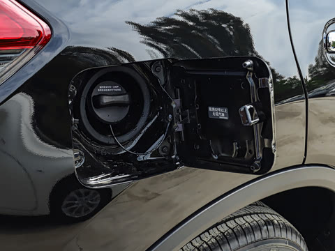 2025�� ���� 2.0L �������Ȱ�