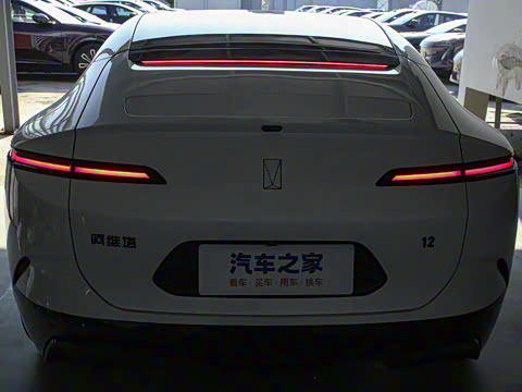 2025�� Ultra���������