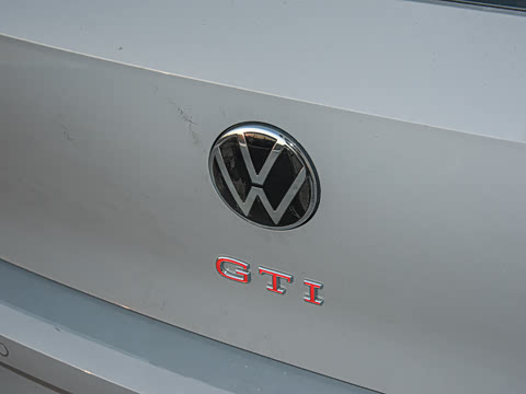 2025�� 380TSI DSG GTI