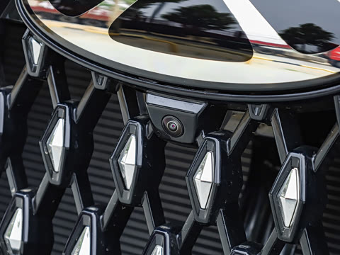 2025�� 2.0T ��������� 5��