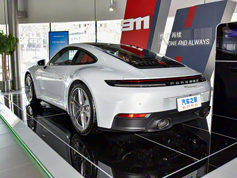 2025�� Carrera 3.0T