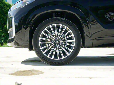 2025�� 2.0T ˫������������� 7��