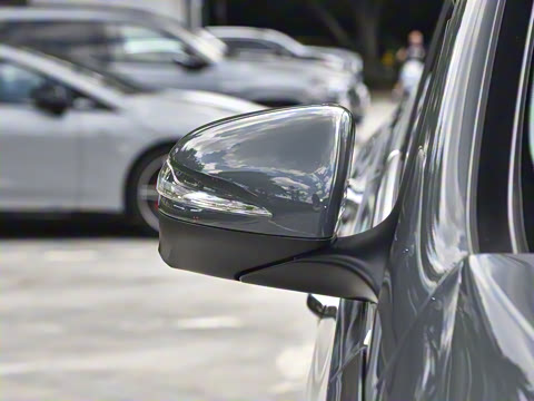 2025�� GLS 450 4MATIC ������