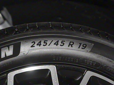 2025�� �����������Ǽݰ� 100kWh