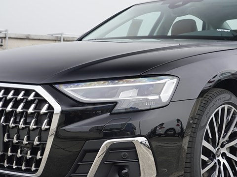 2025 A8L 50 TFSI quattro ѡ