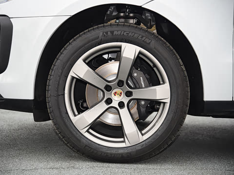 2025�� Macan 2.0T ���ΰ�