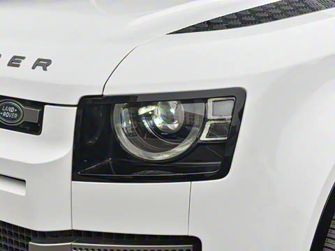 2025�� 110 3.0T P400 X-Dynamic SE