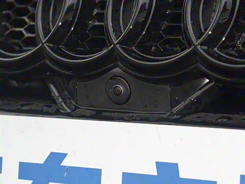 2025�� 200���������� 40 TFSI ���������� B&O ��ҹ��