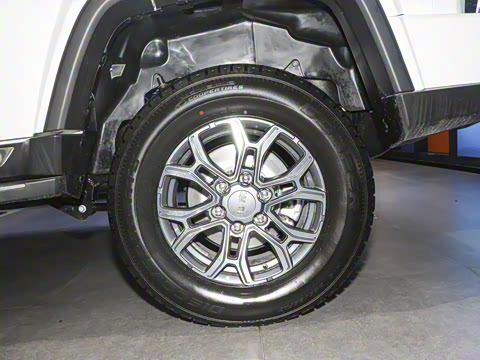 2024�� 2.0T ����������ҫ��