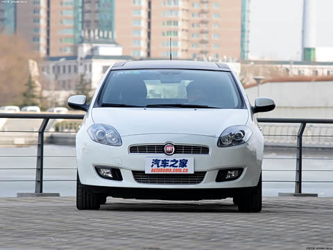 2011�� 1.4T �ֶ��˶��촰��