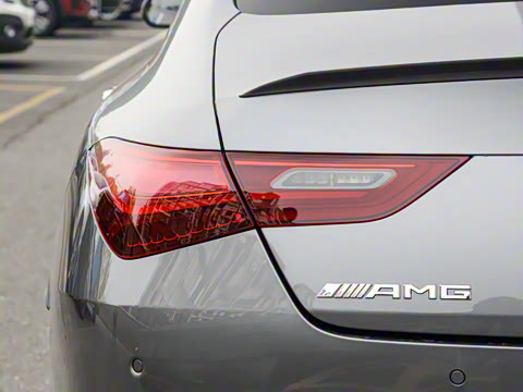 2025�� AMG CLA 35 4MATIC