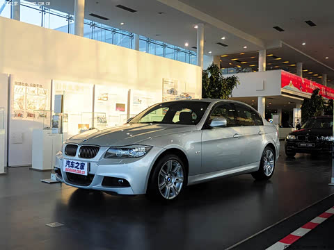2010�� 325i M �˶���