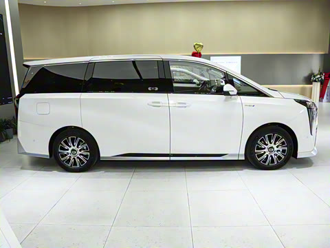 2025�� E9 �������  ��ʦ