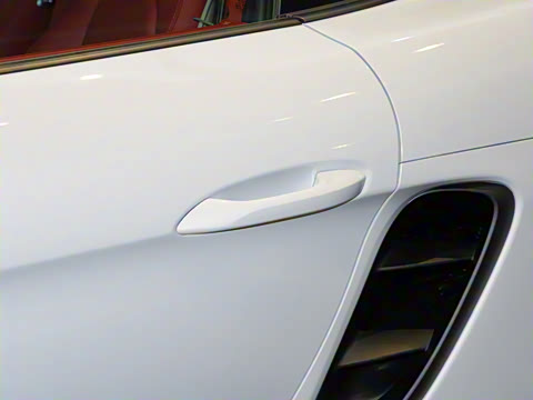 2023�� Cayman Style Edition 2.0T