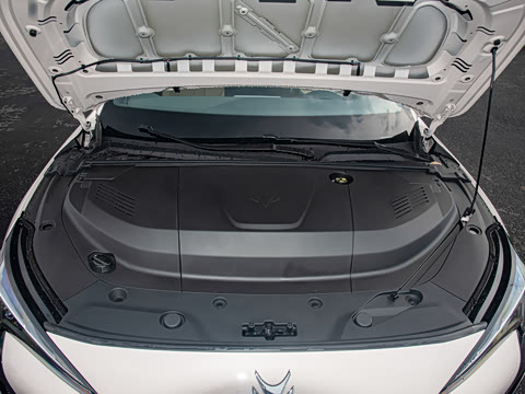 2025�� 560PRO 185kW