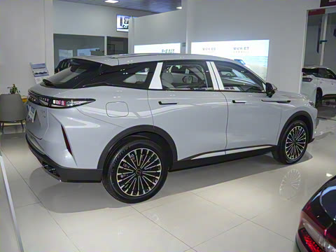 2025�� 210��������Pro����