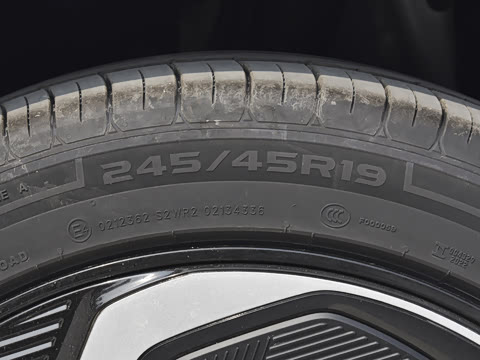 2024�� 530Max�����