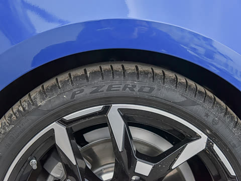 2024�� 430i ����M�˶���ҹ��װ