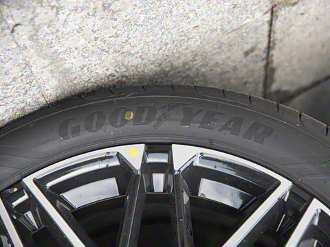 2025�� EV 605KM�����