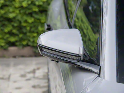 2025�� EV 605KM�����