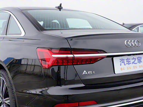 2025�� 45 TFSI quattro ��ѡ������