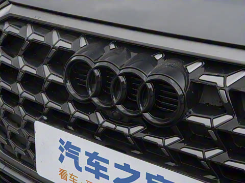 2025�� quattro 45�����ذ� 40TFSI ʱ�ж�����