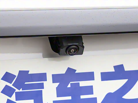 2025�� GLC 260 L 4MATIC ������