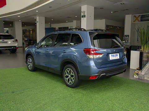 2024�� 2.0i AWD ������