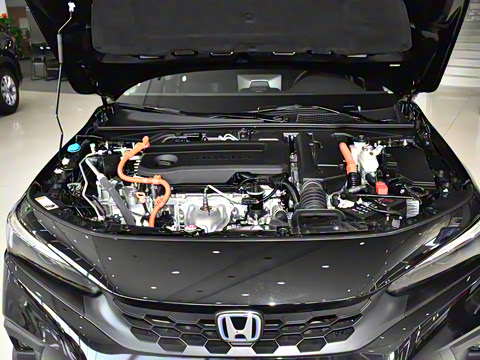 2023�� HATCHBACK 2.0L e:HEV ���װ�