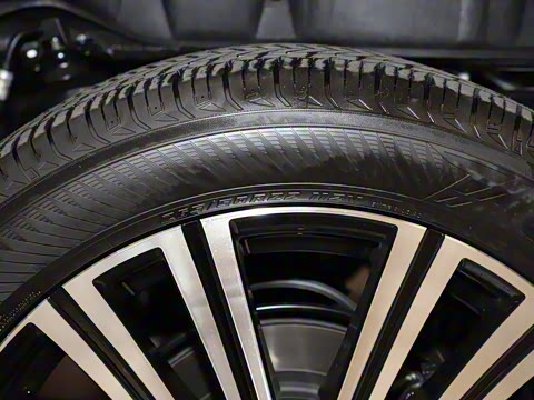 2025�� 700h ����