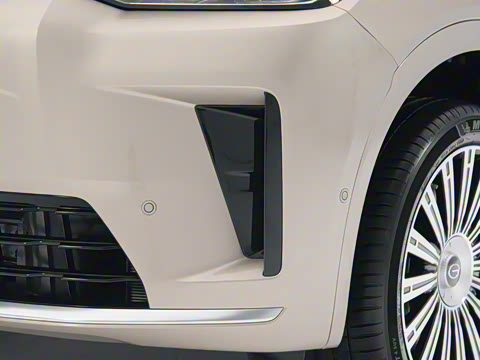 2025�� Ǭ�� UItra 6��