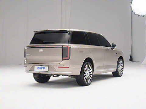 2025�� Ǭ�� UItra 6��