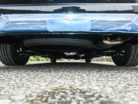 2025�� 2.0T ʢ��