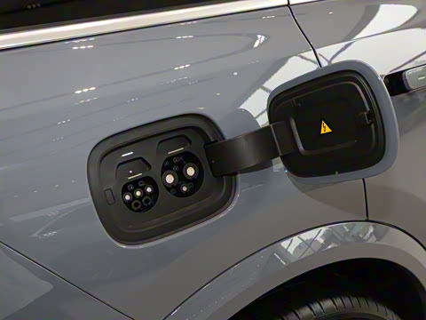 2025�� Ultra ���ܻ��°�