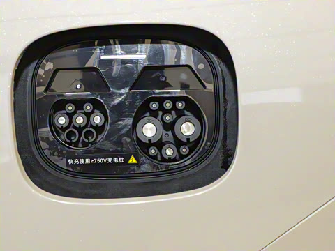 2025�� 855km Max