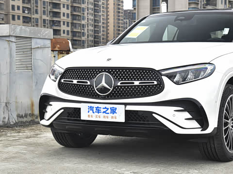 2025�� �Ŀ� GLC 300 4MATIC ����SUV
