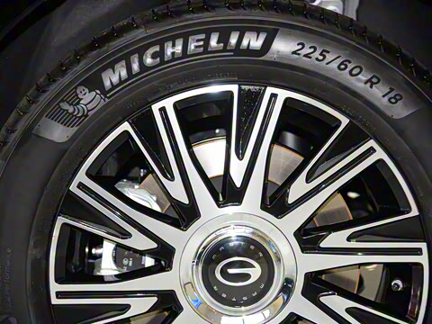 2024�� E9 �������ư�