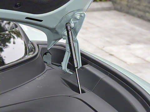 2025�� Ultra ���̰�