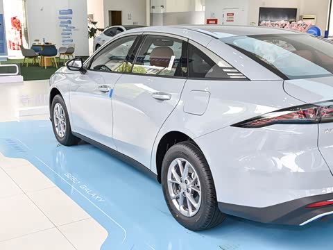 2025�� EM-i 60km ������