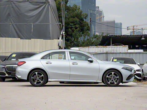 2025�� A 200 L ʱ����