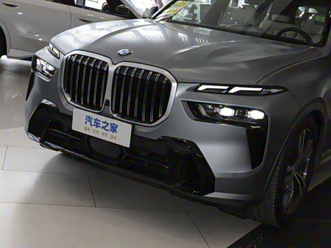 2024�� xDrive40i ������M�˶���װ