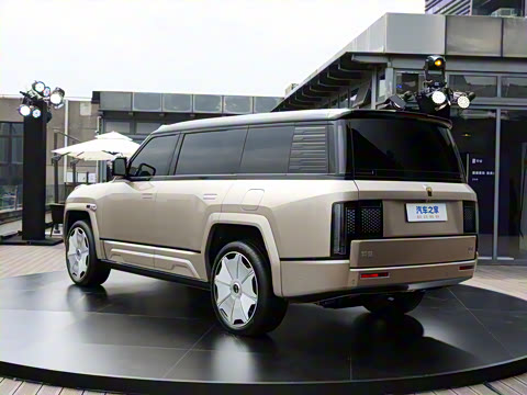 2025�� ������