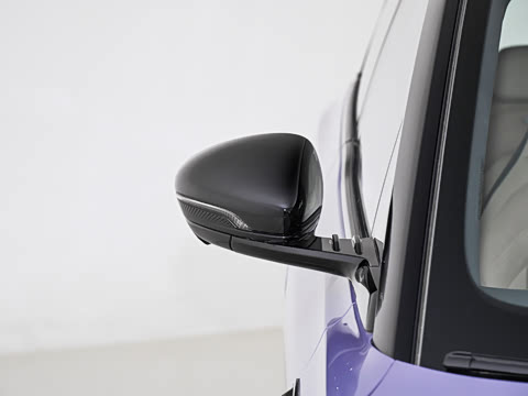 2025�� 680 Ultra������