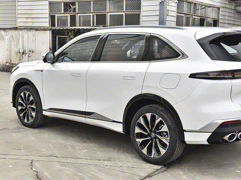 2025�� ���Ĵ� UItra 2.0T ������ �ǻ۾�����