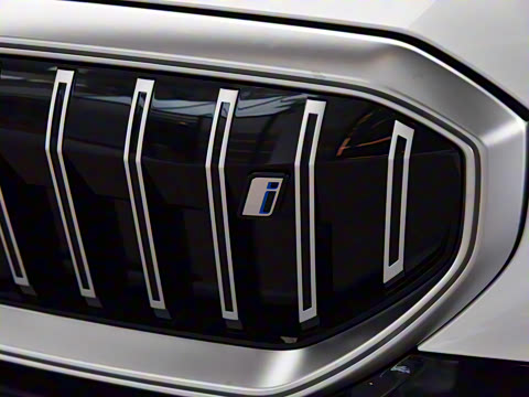 2024�� eDrive 35L M�˶���װ