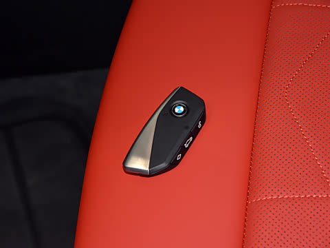 2023�� xDrive30L M�˶���װ