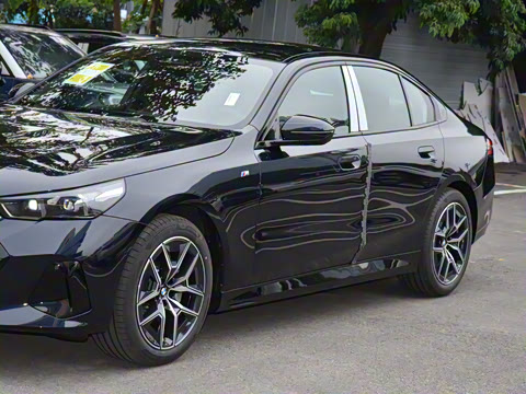 2024�� 530i ������ M�˶���װ